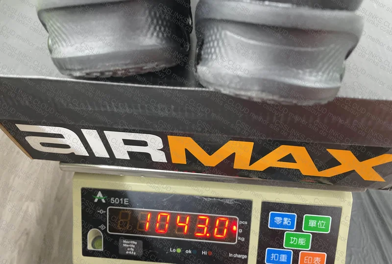 Air Max DN8 Black