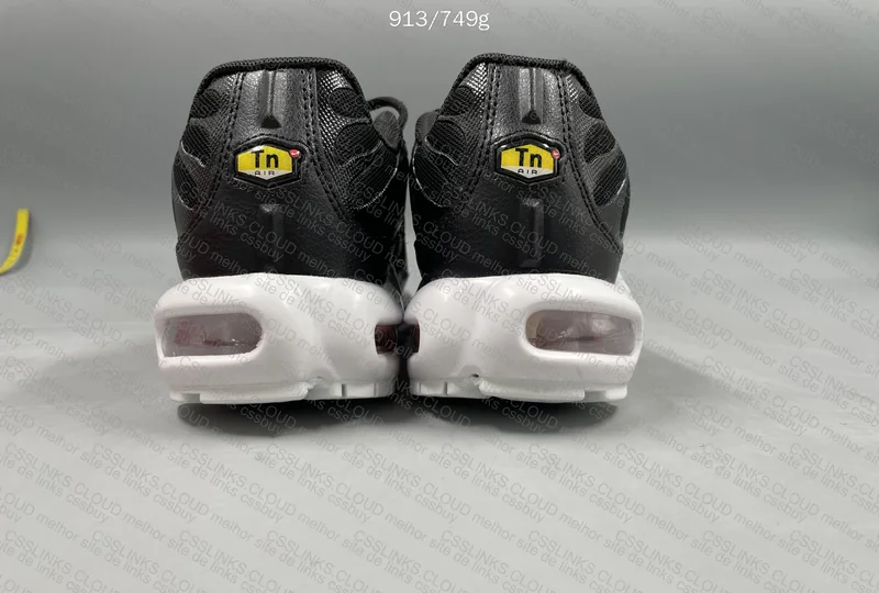 Air Max Plus 3