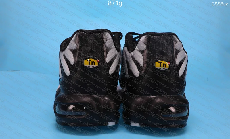 Air Max Plus Black Metallic Silver