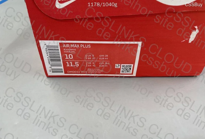 Air Max Plus Black White Gradient