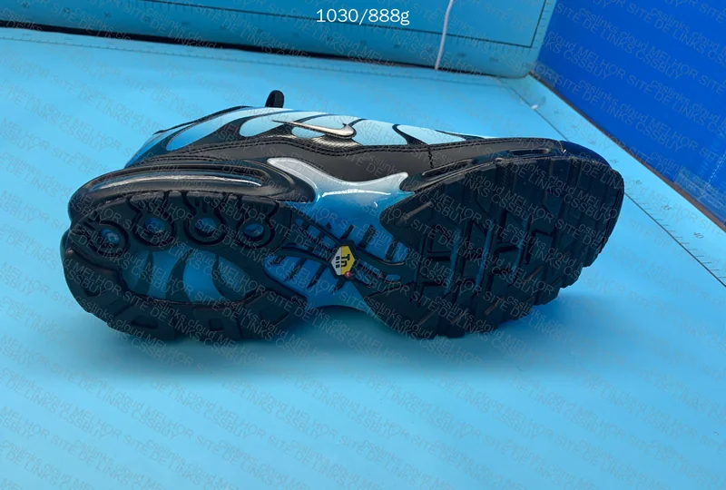 Air Max Plus Black/Sky Blue 6