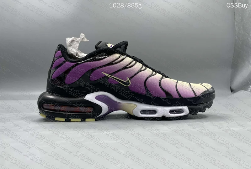 Air max plus bold berry 4