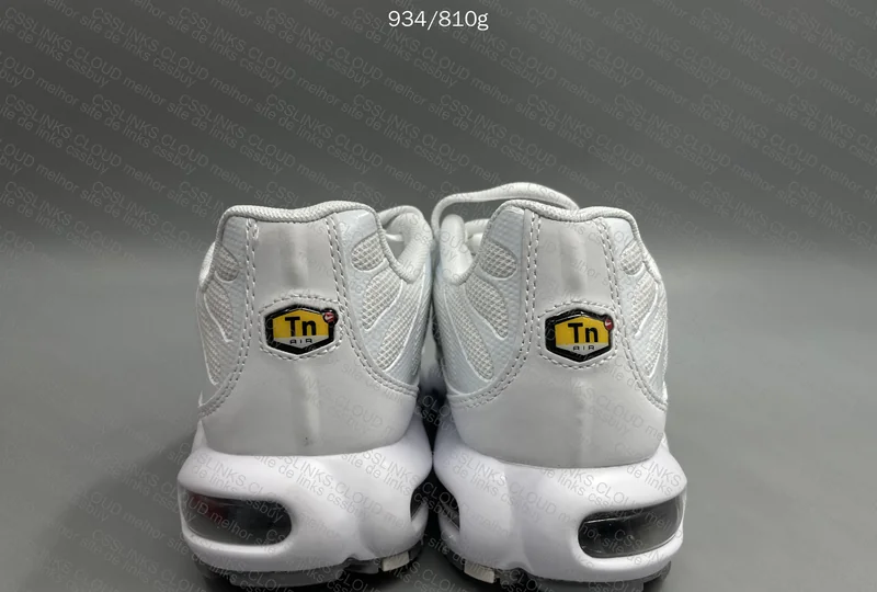 Air Max Plus White 3