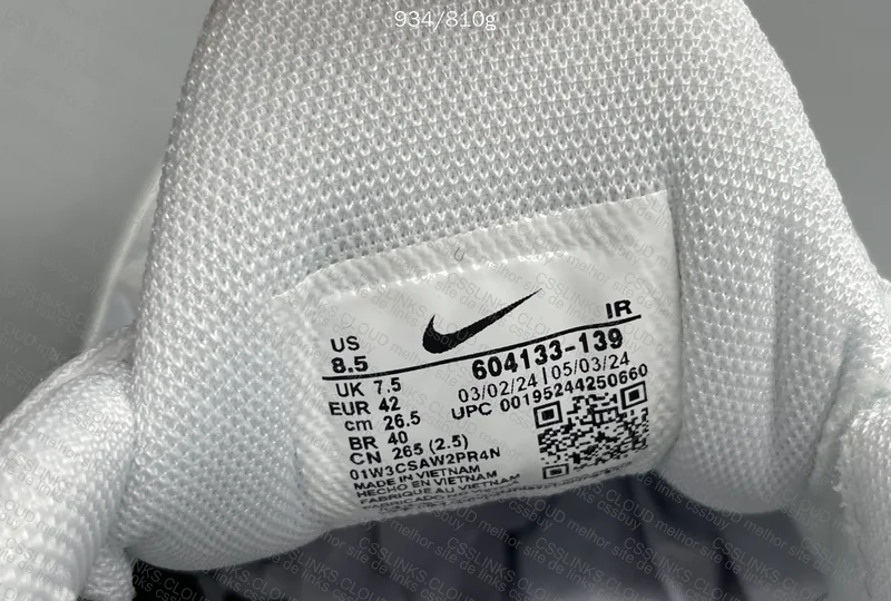 Air Max Plus White 8