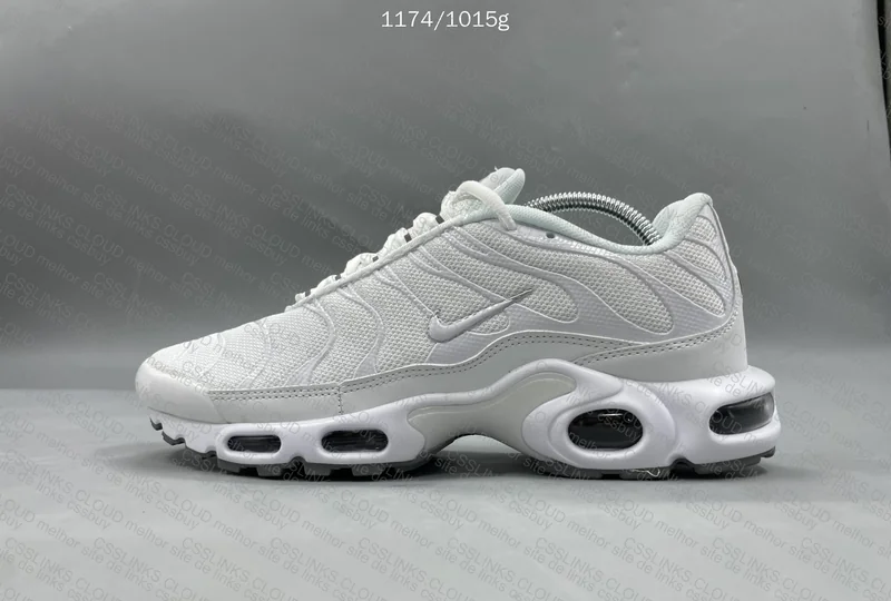 Air Max Plus White 4