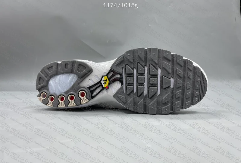 Air Max Plus White 9