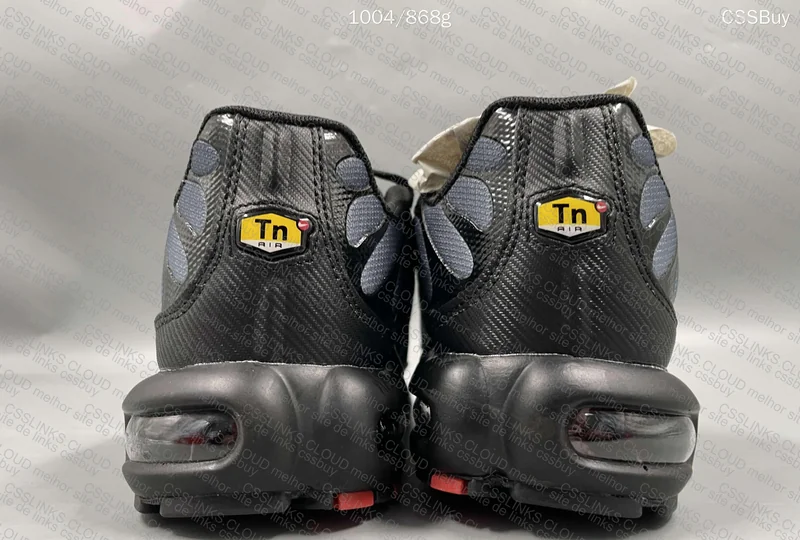 Air Max Plus TN Gradient Red 3