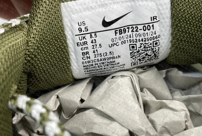Air Max Plus TN Light Bone Olive 7