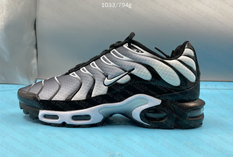 AIR MAX PLUS TN - METALLIC SILVER 6