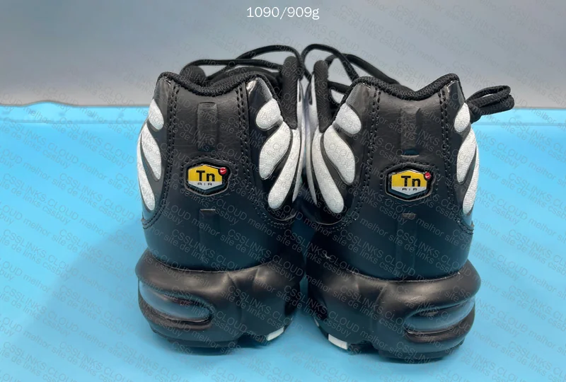 AIR MAX PLUS TN - METALLIC SILVER 5