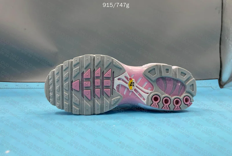 Air Max Plus TN Pink Rose 6
