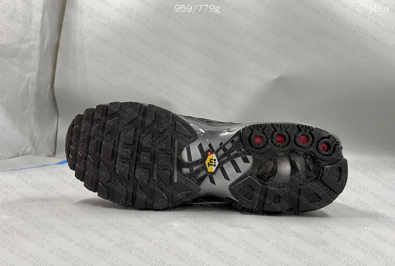 Air Max Plus TN Black 7
