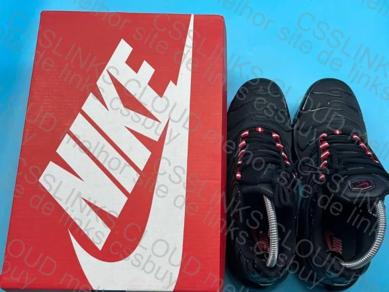 Air Max Plus TN (Black and Red) 3