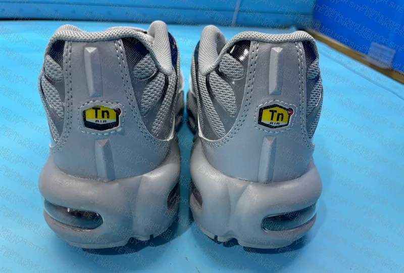 air max plus tn wolf grey 4