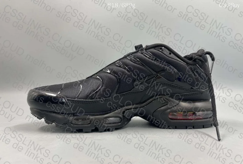 Air Max Plus "Triple Black" 3