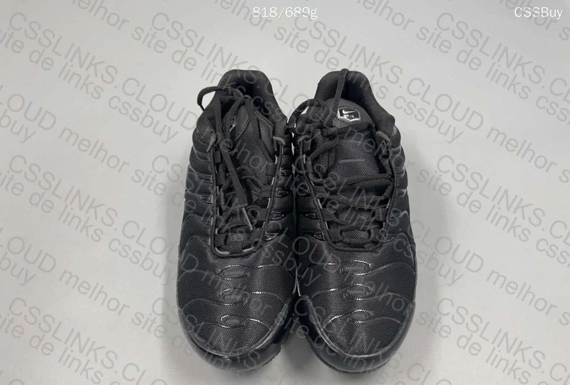 Air Max Plus "Triple Black" 6