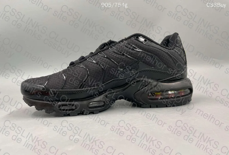 Air Max Plus "Triple Black" 5