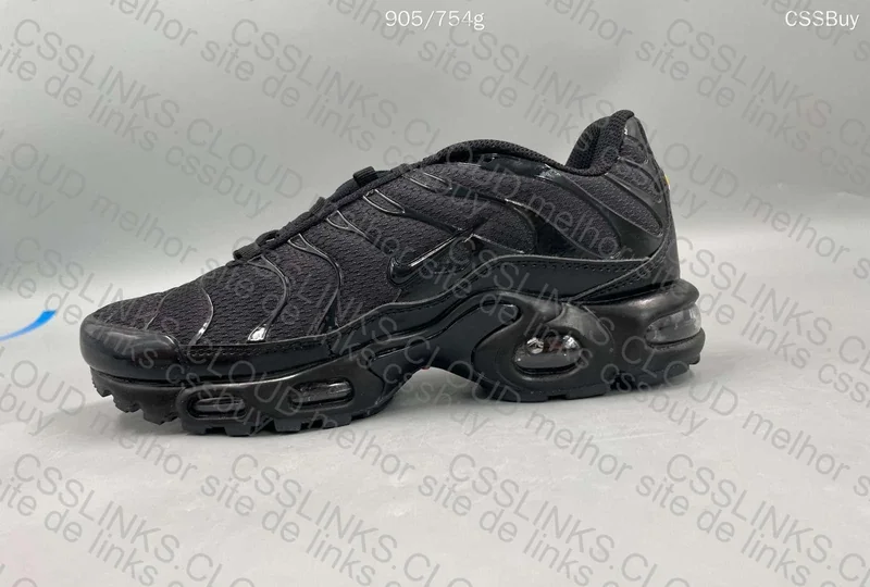 Air Max Plus "Triple Black" 7