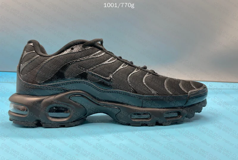 Air Max Plus Triple Black 8
