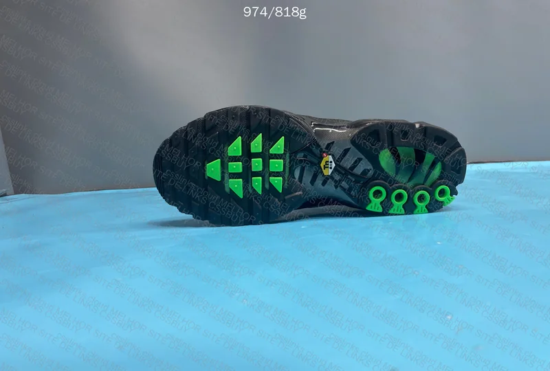 Air Max TN (Does this version exist?) 7