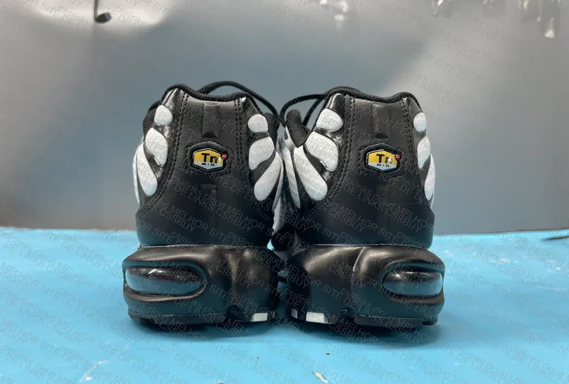 Air max tn metalic 3