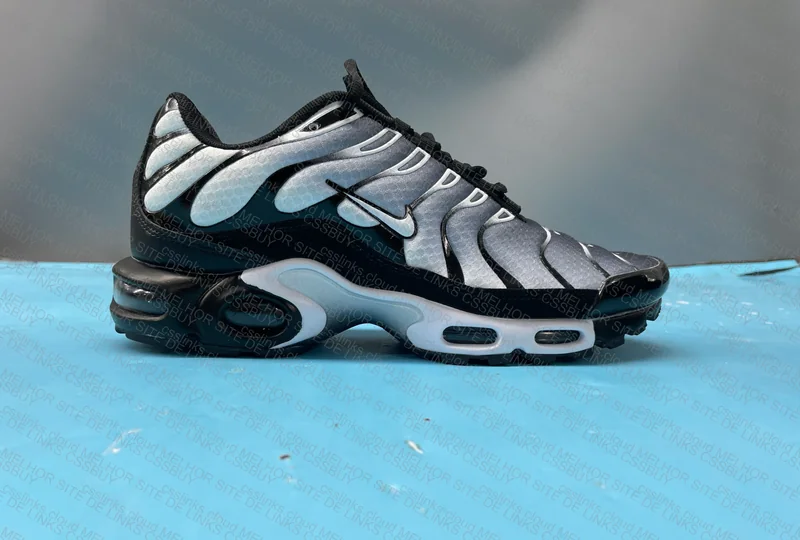 Air max tn metalic 4