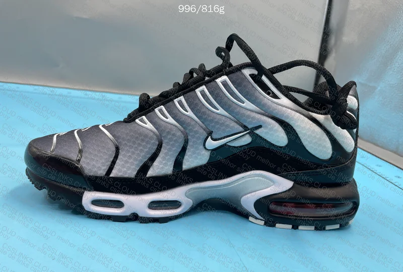 Air Max TN Metallic Silver 4