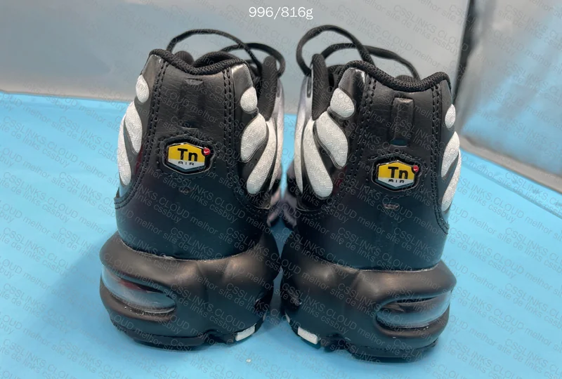 Air Max TN Metallic Silver 8