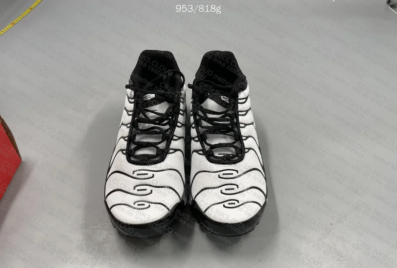 AIR MAX TN OREO 3