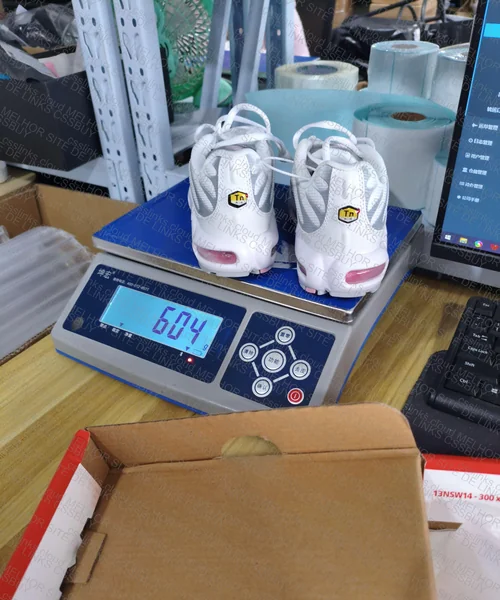 Air Max TN Pink Rose for Queen to Step On 4