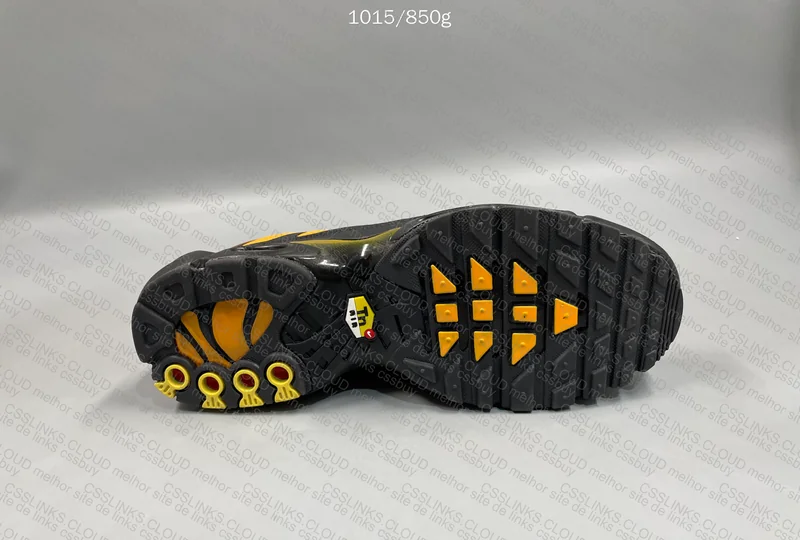 Air Max TN Plus "Black Sundial" 4