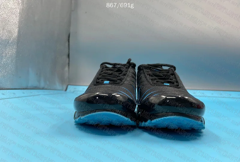 Air Max TN Plus "Black University Blue" 2
