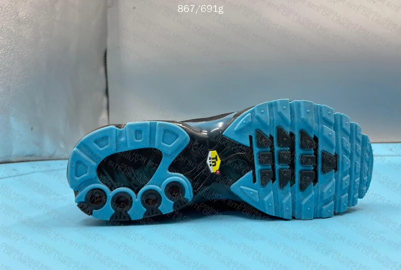 Air Max TN Plus "Black University Blue" 6