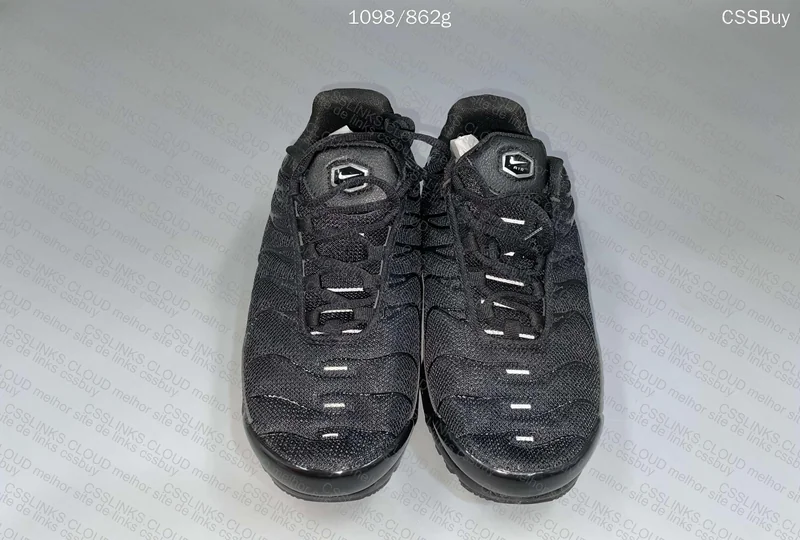 Air Max TN Plus Triple Black 2