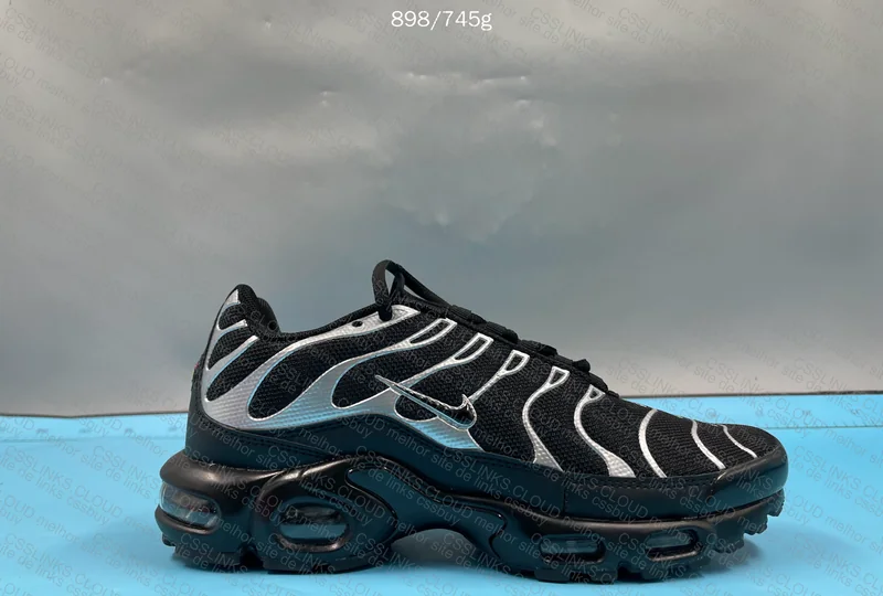 Air Max TN Black/Gray 4