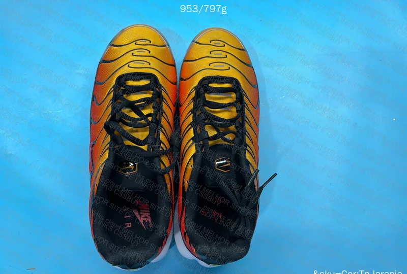 AIR MAX TN SUNSET 3