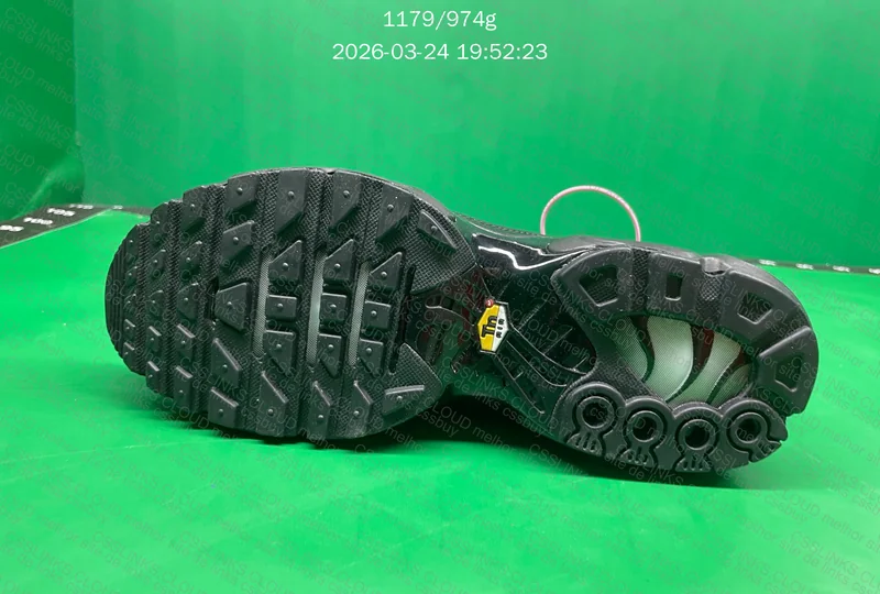 Air Max TN Triple Black 5
