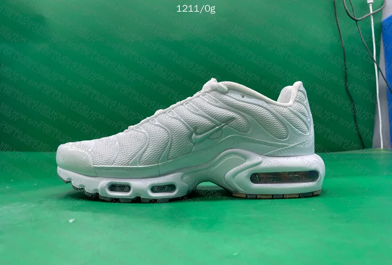 Air Max TN Triple White (primeira compra) 4