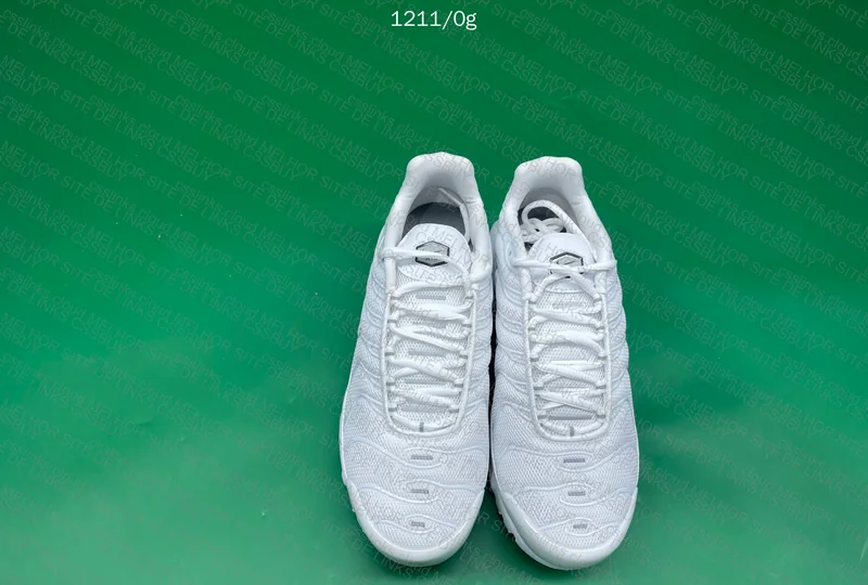 Air Max TN Triple White (primeira compra) 8