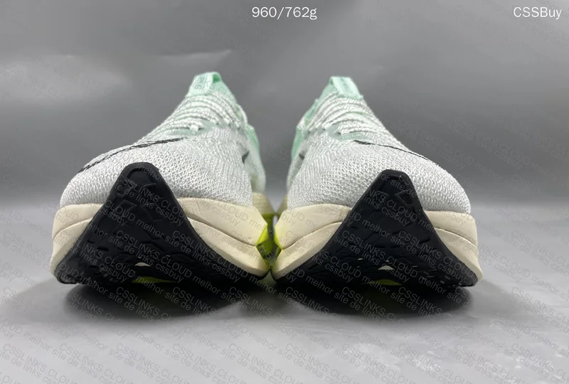 Air Zoom Alphafly NEXT% 2 3