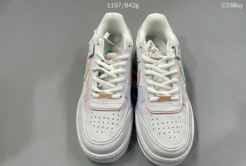 Airforce 1 Shadow 4