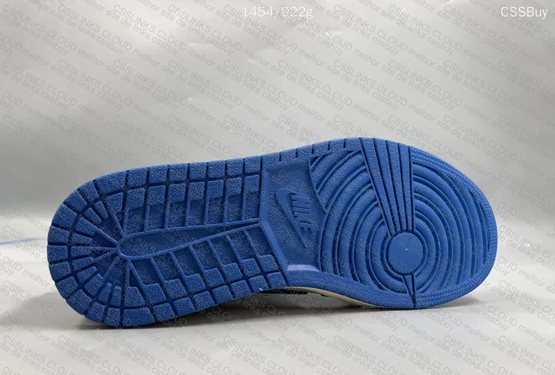AirJordan 1 Low X Travis Scott X Fragment 10