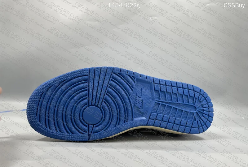 AirJordan 1 Low X Travis Scott X Fragment 8