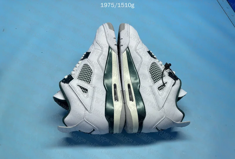 Air Jordan 4 Retro 6