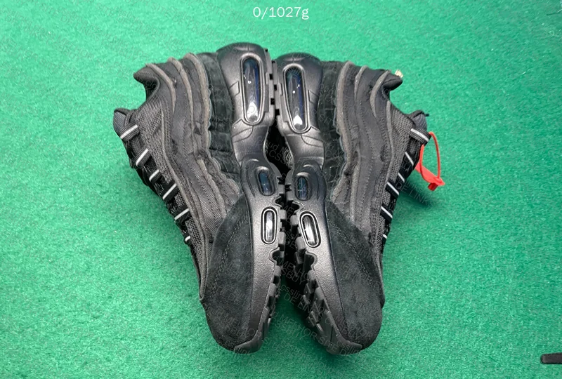 Air Max 95 CDG Black - Help Me
