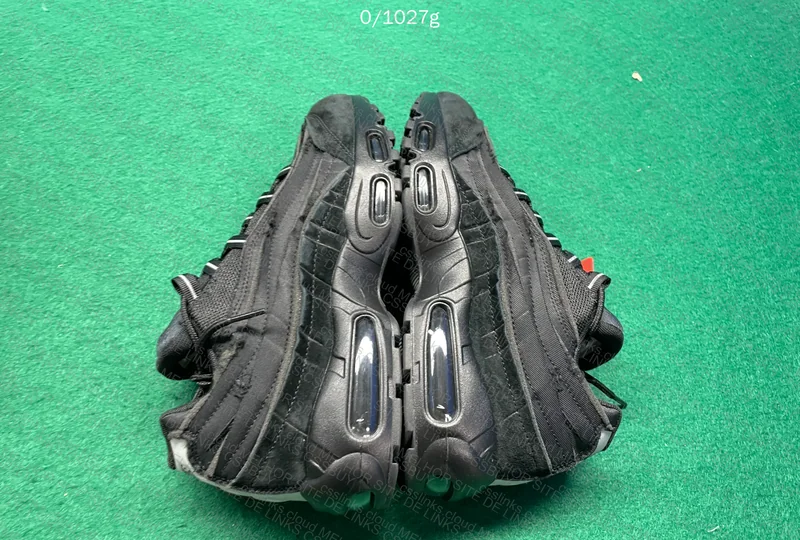 Air Max 95 CDG Black - Help Me 8