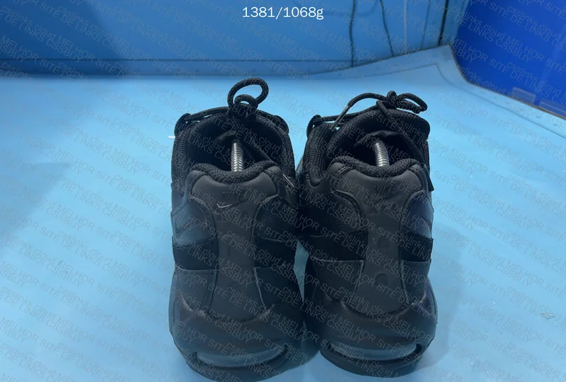 Air Max 95 Black 3