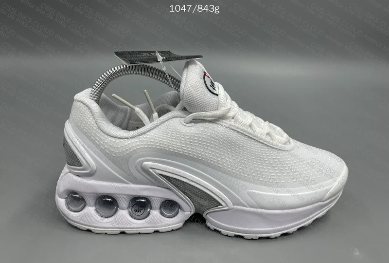Air Max DN White 4