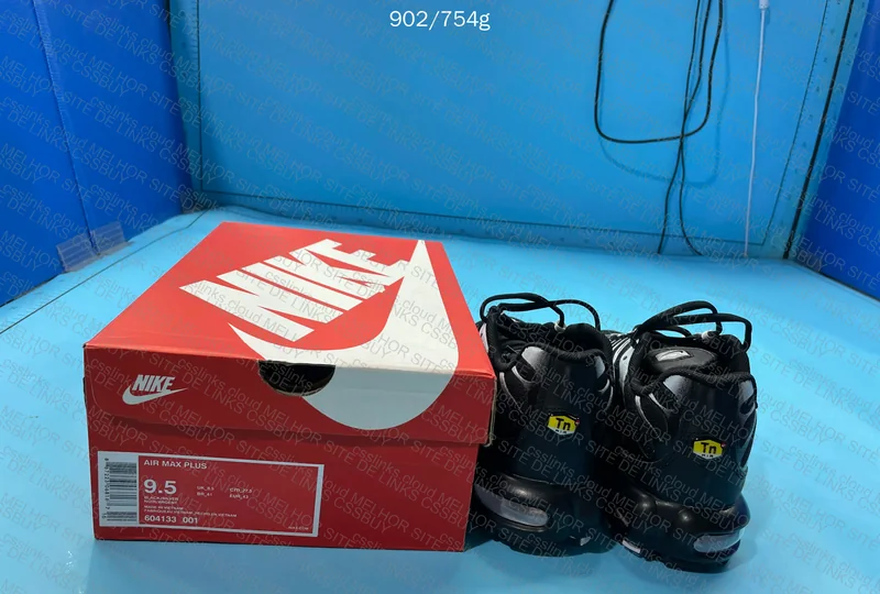 AIRMAX TN BLACK/SILVER 5