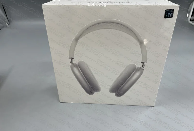 AirPods Max (White) 3